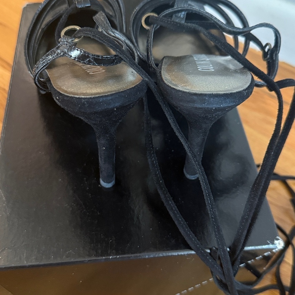Colin Stuart vintage 2005 black suede strappy legwrap size 6.5 - Picture 3 of 5